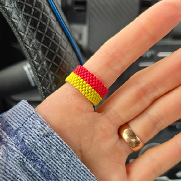 Colorful Beaded Ring - Picture 2 of 3